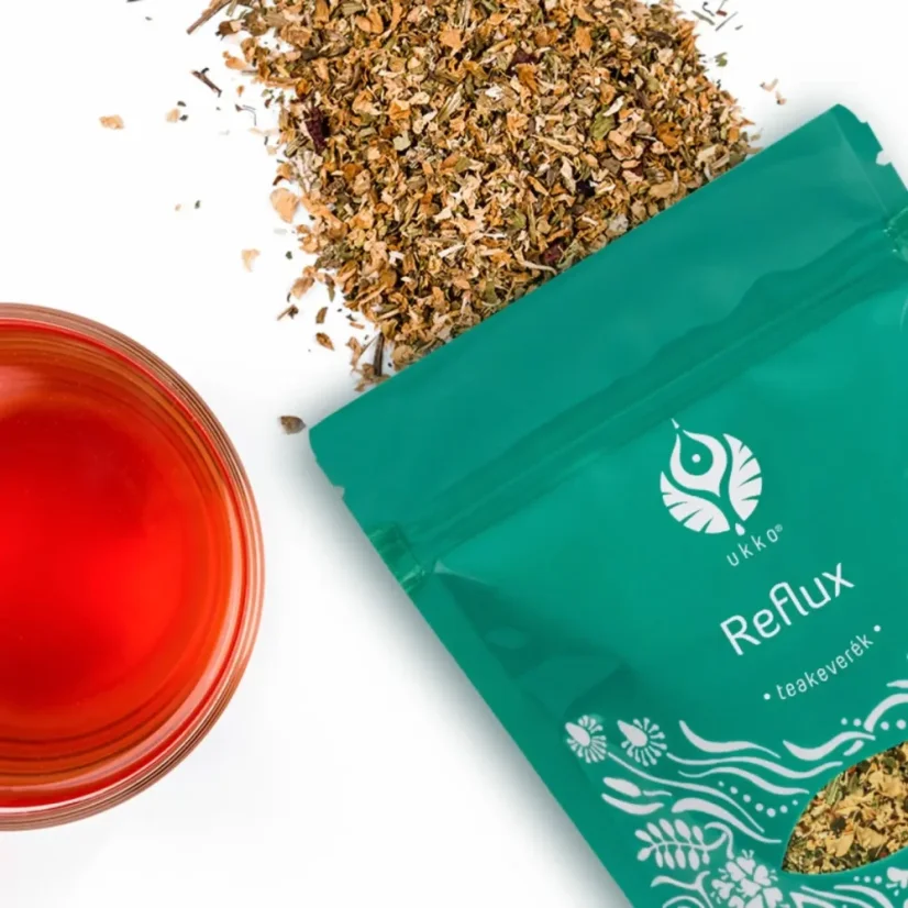 UKKO čajová zmes na reflux z bylín – pripravený nálev a sypaná prírodná zmes pri pálení záhy