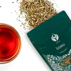 Bylinná čajová zmes na kĺby UKKO a šálka pripraveného čaju na podporu pohyblivosti